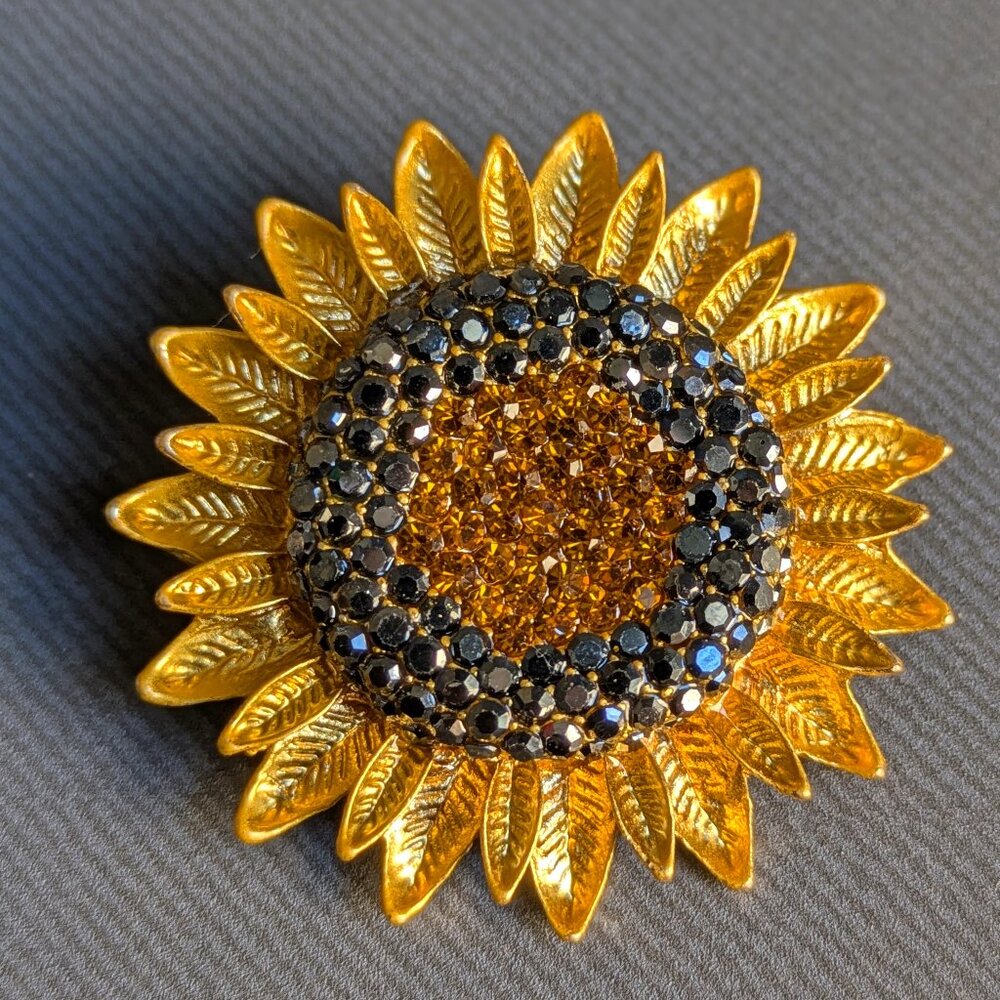 NWOT - Blinged Out Sunflower Brooch & 3D Floating Jewelry Display Case Combo